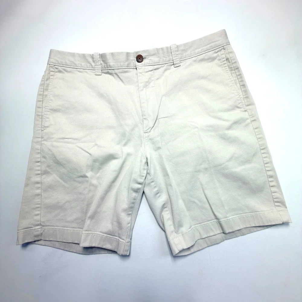 J Crew Chino Shorts Mens 35 Light Khaki 9 Inch Inseam Classic Flat Front Casual‎